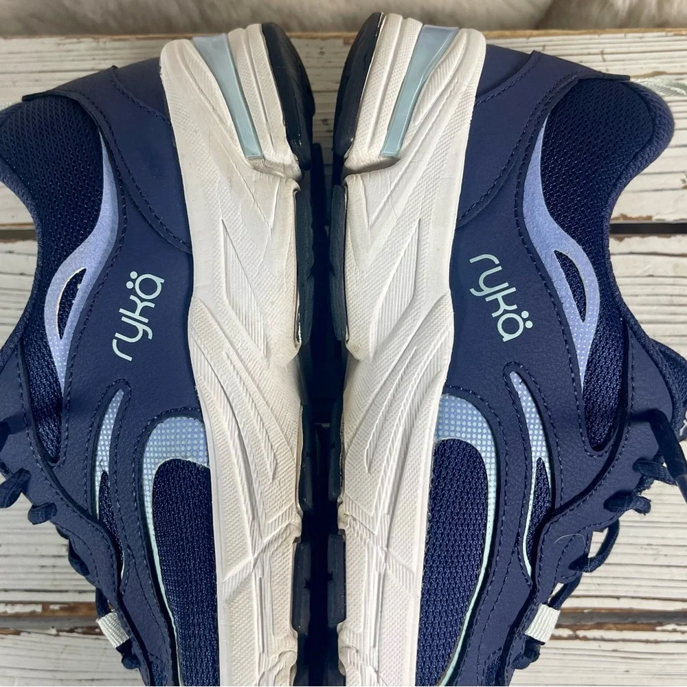 CLEAN Size 8M Ryka‎ Lightweight Mesh Walking Sneakers Integrity Academy Blue